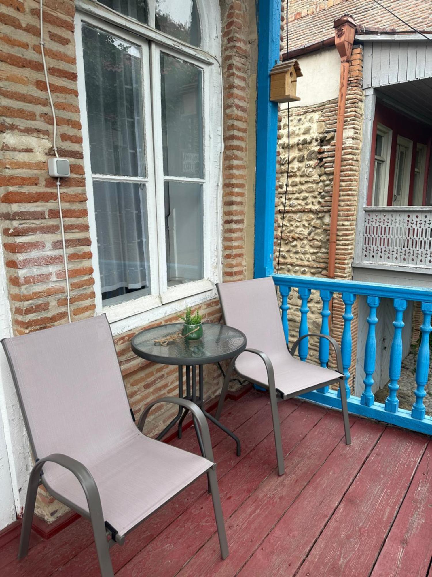 Golden Lion Hotel Sighnaghi Exterior photo
